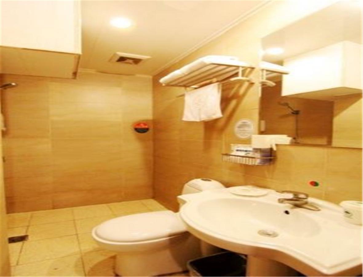 Greentree Inn Shandong Qingdao Railway Station Zhanqiao Yacht Wharf Express Luaran gambar